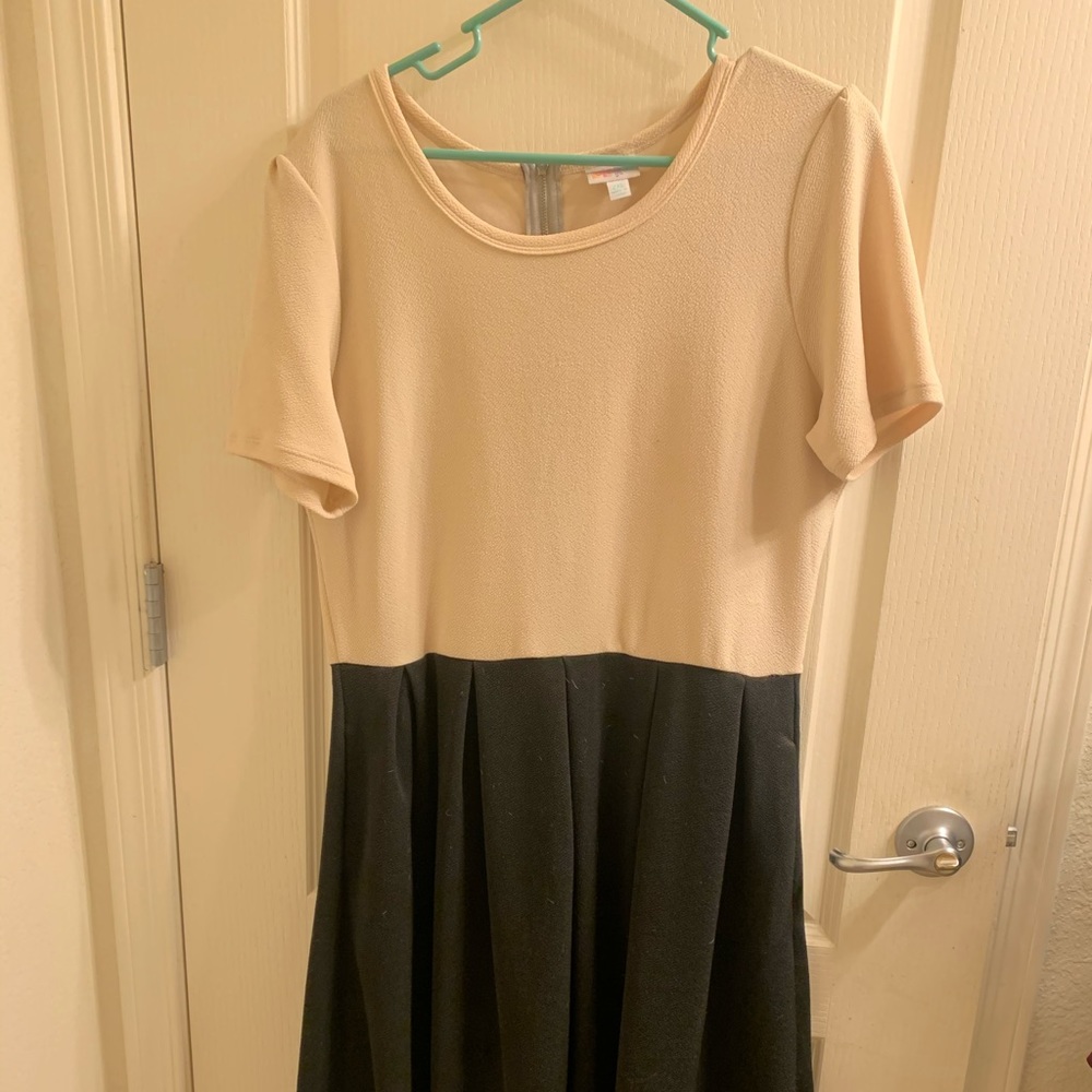 LuLaRoe Amelia Dress